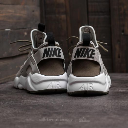 Nike huarache ultra breathe khaki top