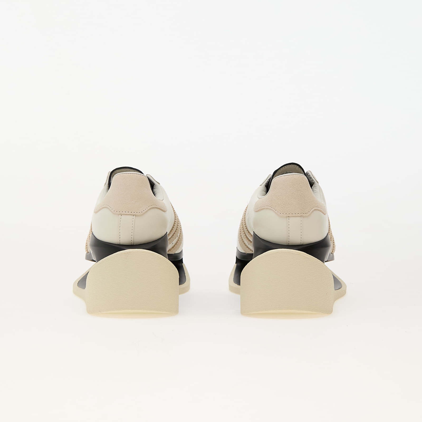 Cipők Y-3 Gendo Superstar Off-White/ Aluminium/ Black