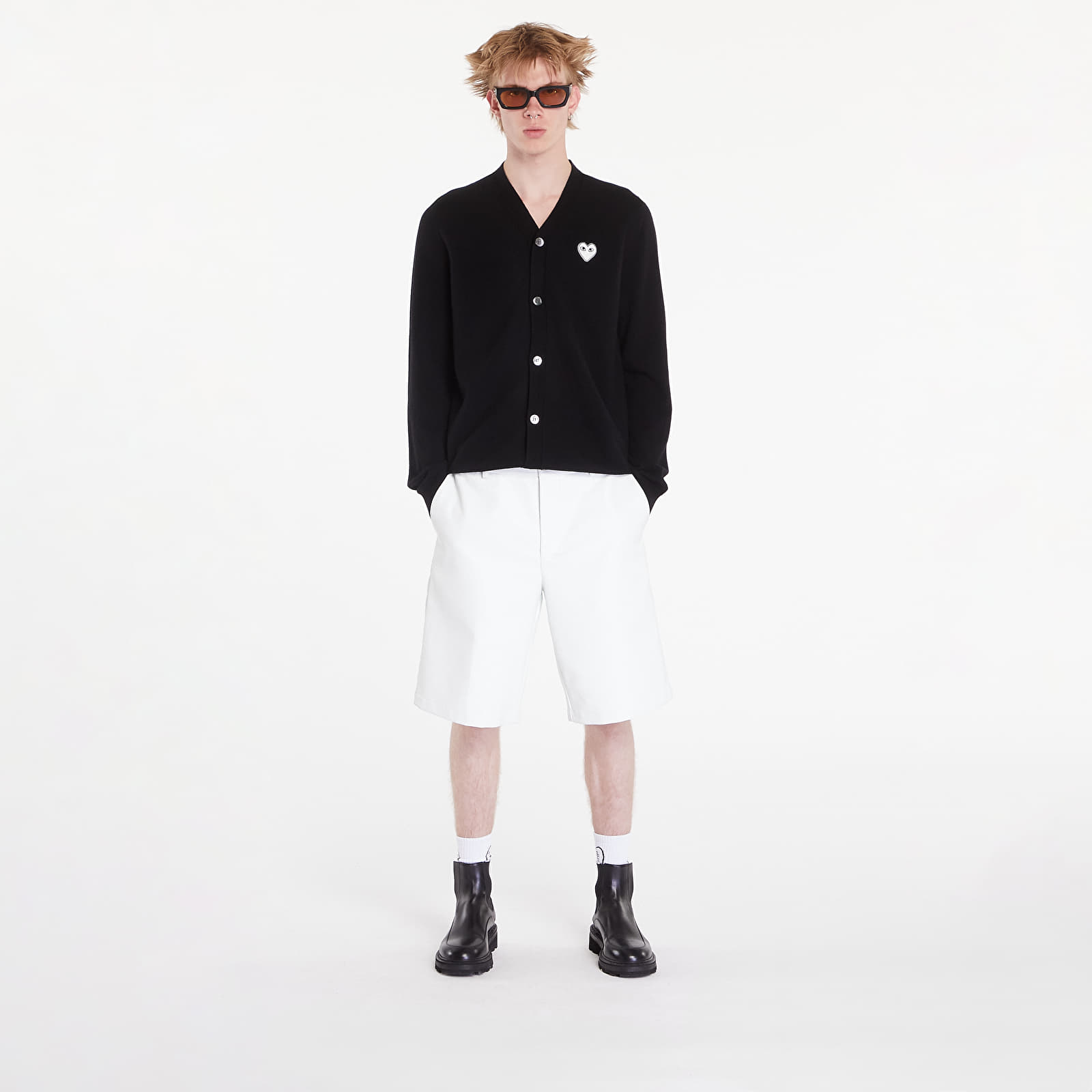 Svetry Comme des Garçons PLAY V-Neck Emblem Knit Cardigan UNISEX Black