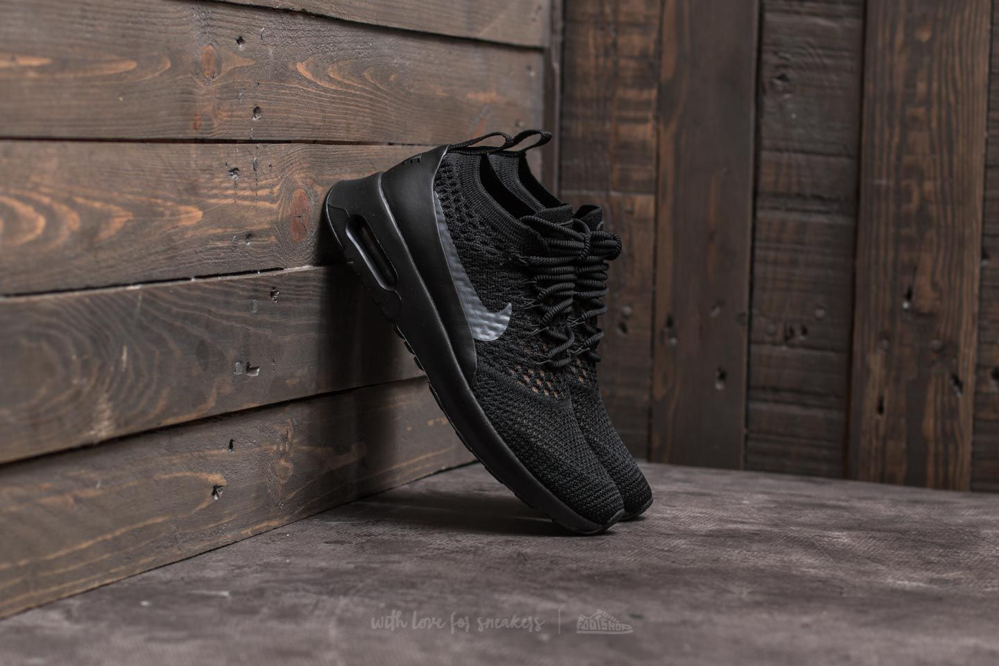 Nike air max shop thea ultra flyknit sneaker
