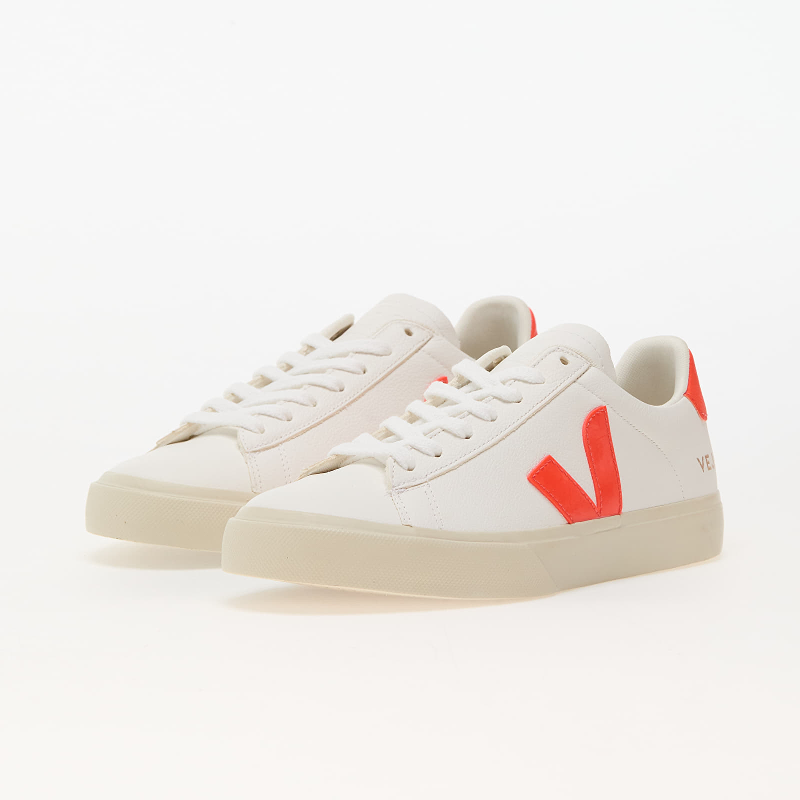 Női cipők Veja W Campo Chromefree Extra White/ Orange Fluo