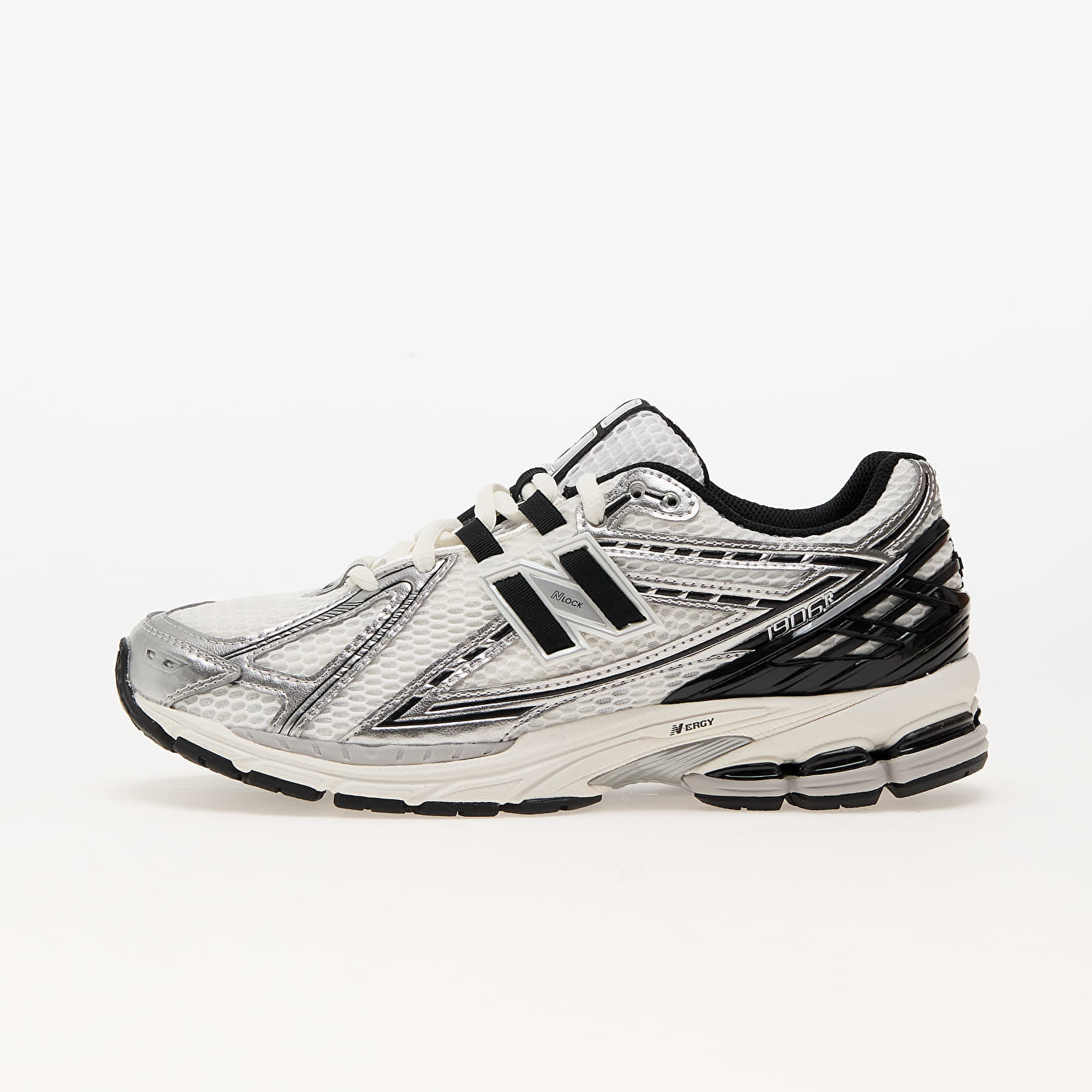 Levně Tenisky New Balance 1906 Silver Metallic/ Black