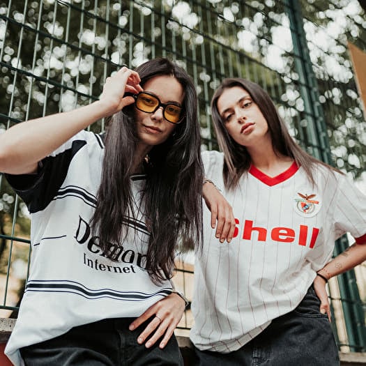 Retro football shirts outlet