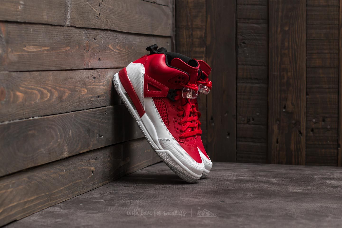 Nike air jordan spizike gym red 2025