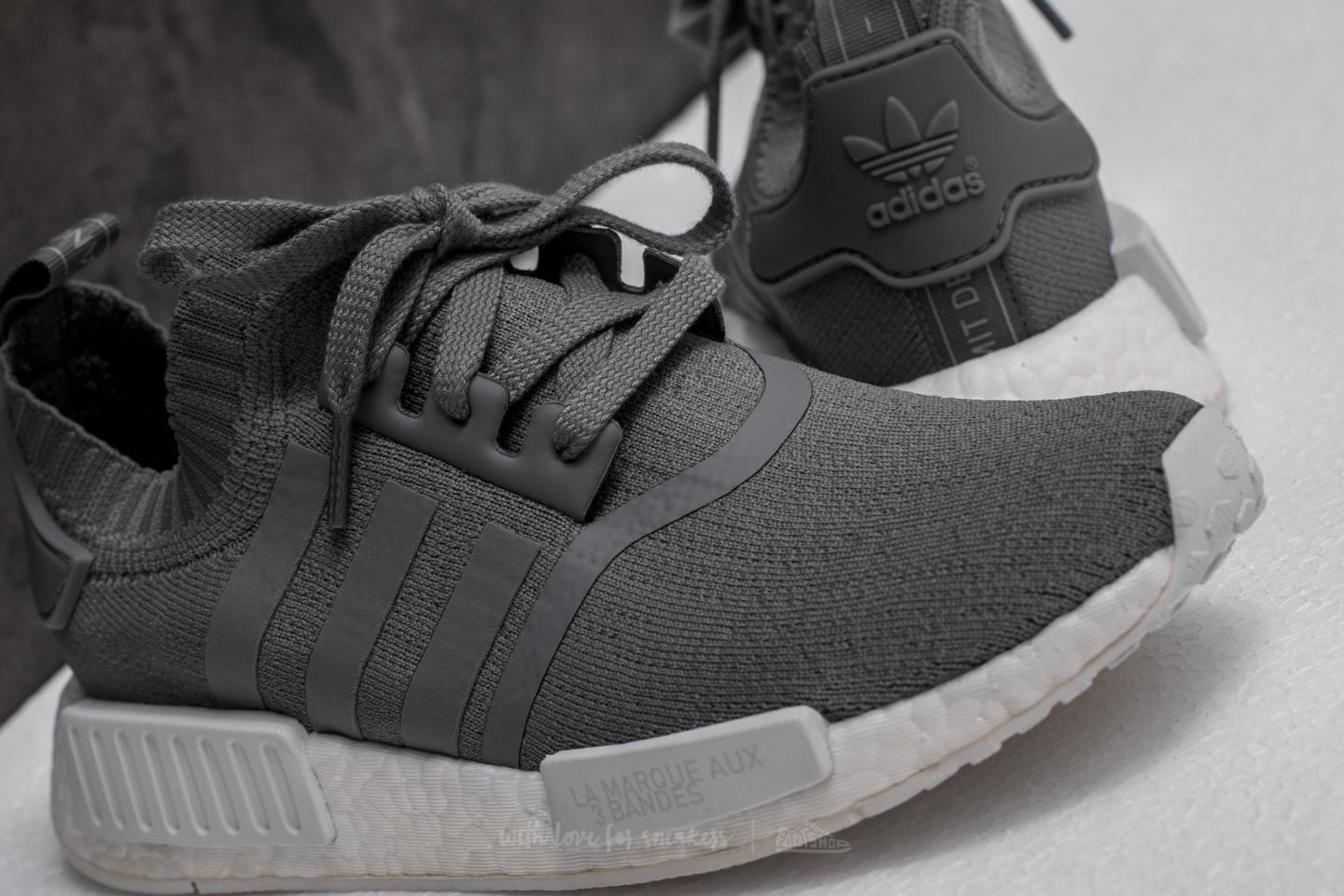 Damen Sneaker und Schuhe adidas NMD R1 W Primeknit Grey Three Grey Three Footwear White Footshop