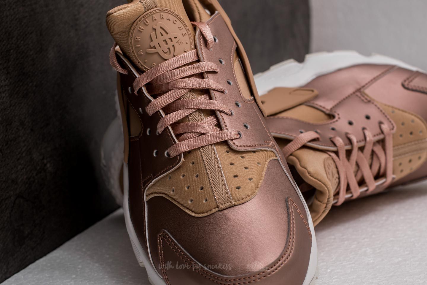 Huaraches womens rose gold shop