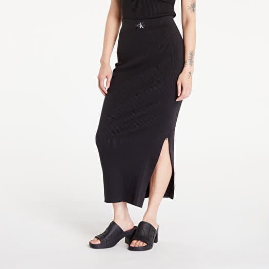 Soft black flowy skirt on sale