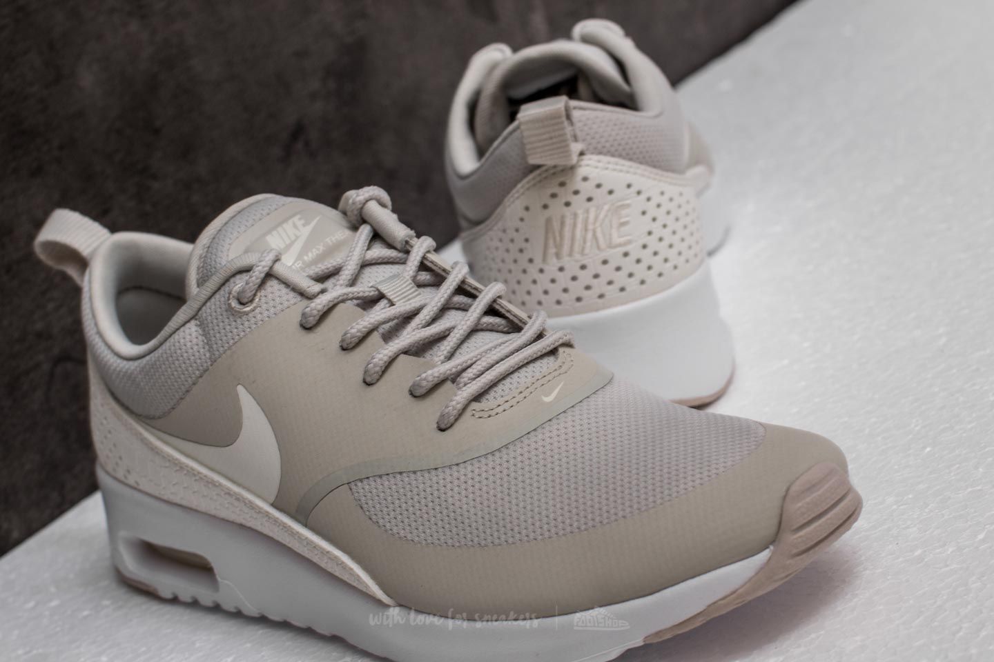 Nike air max thea light orewood brown/taupe grey hot sale