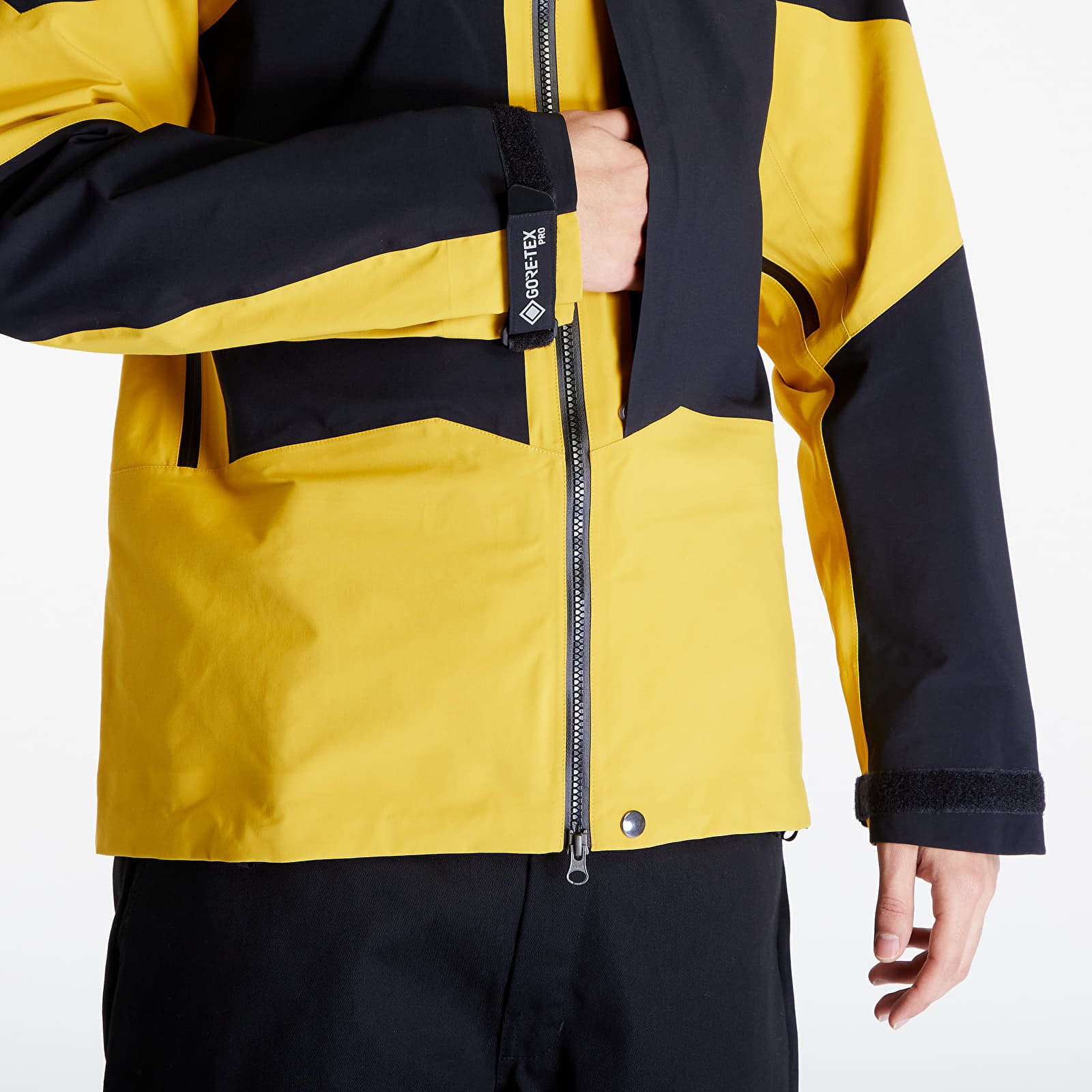 Takit Tilak Evolution 23 Jacket Lemon Curry/ Caviar Black