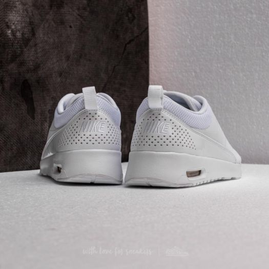 nike air max thea white mono