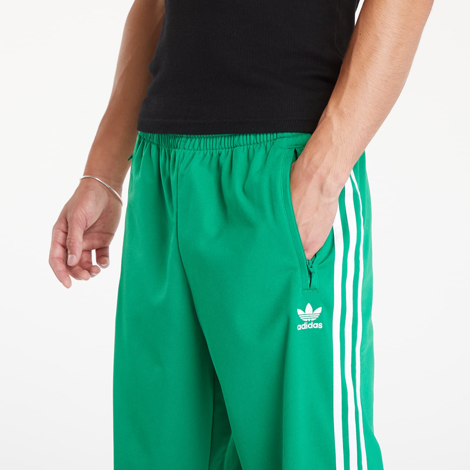Jogginghosen für Männer adidas Firebird Tracksuit Bottoms Green