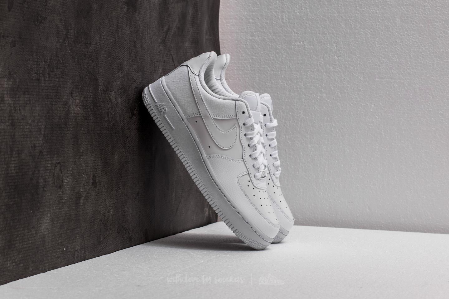 Nike air force 1 womens all white deals