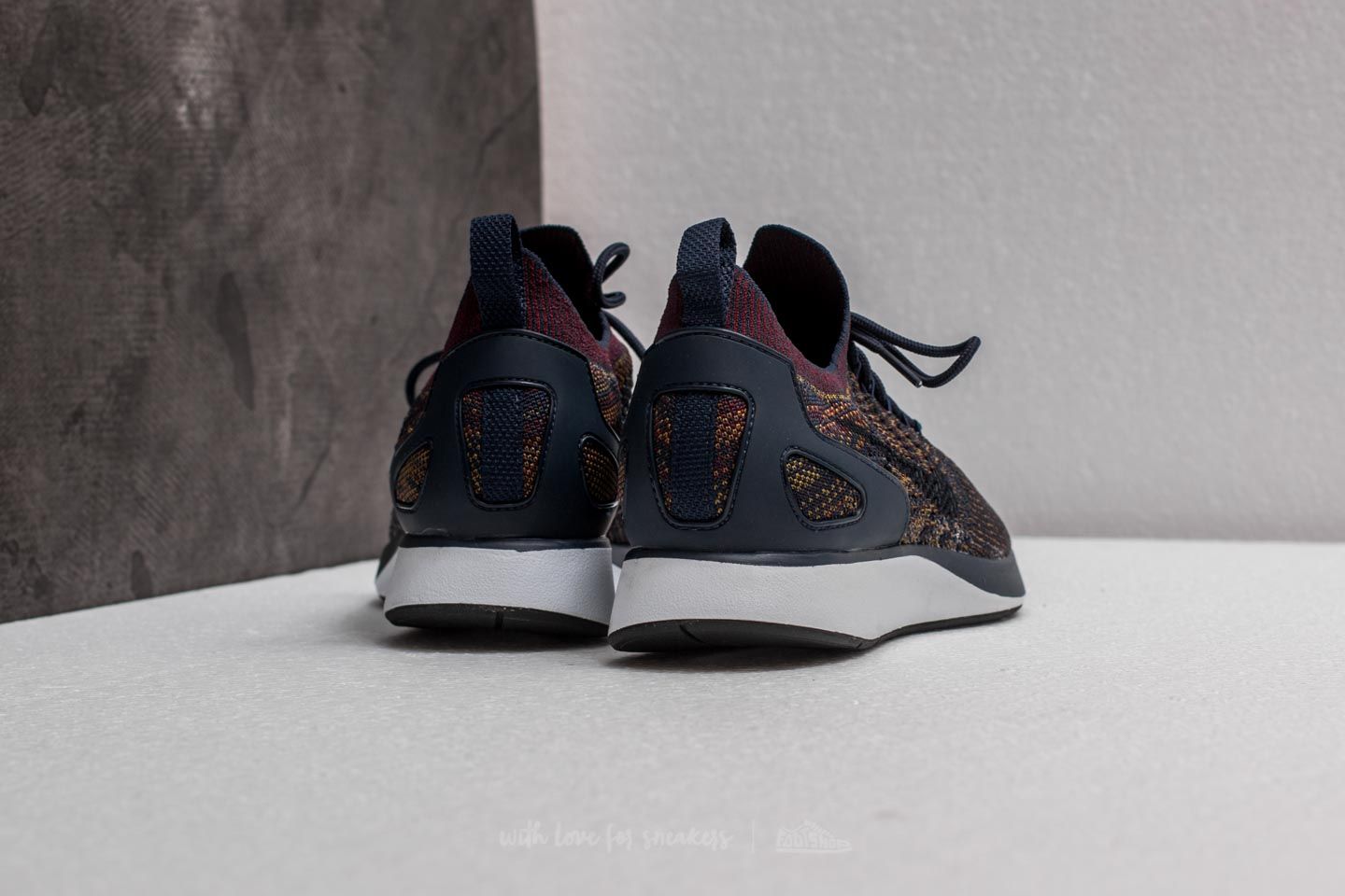 Scarpe uomo Nike Air Zoom Mariah Flyknit Racer College Navy Bordeaux Footshop