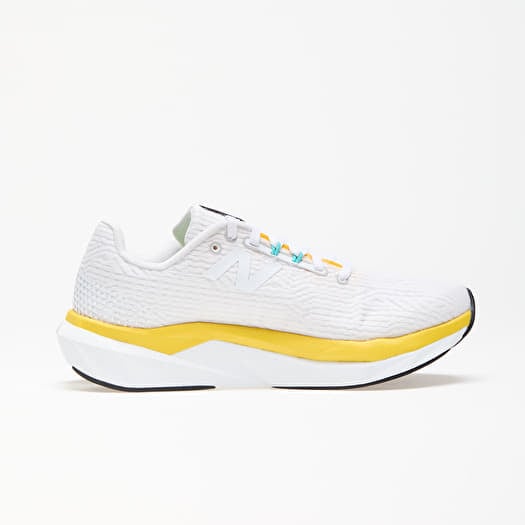 New Balance Men s FuelCell Propel v5 Running Shoe