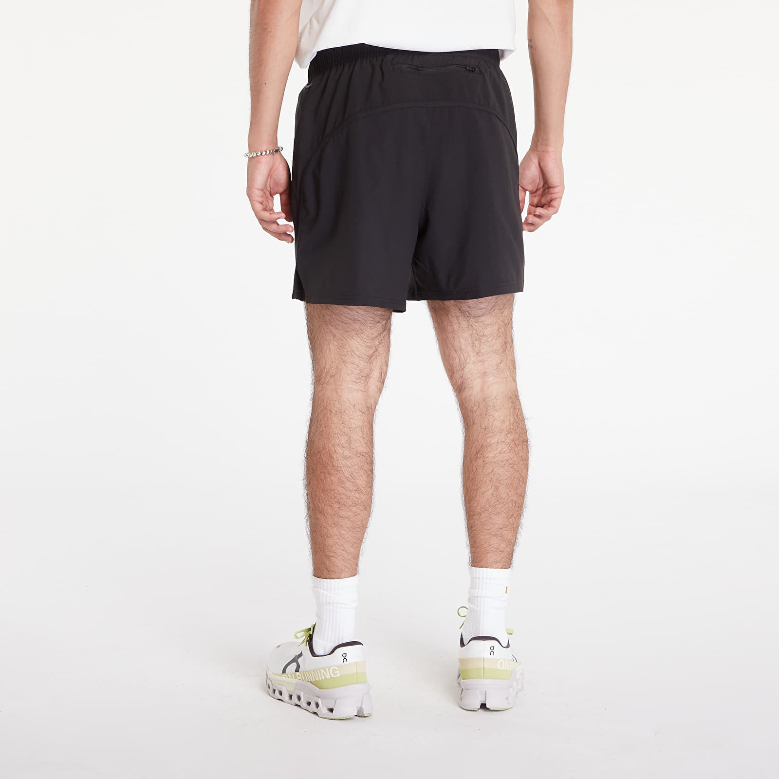 Kraťasy PUMA Run Velocity Ultraweave 5" Short M Black