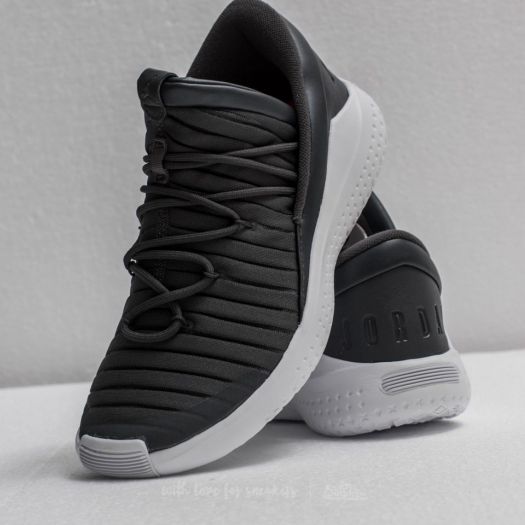 Jordan Flight Luxe