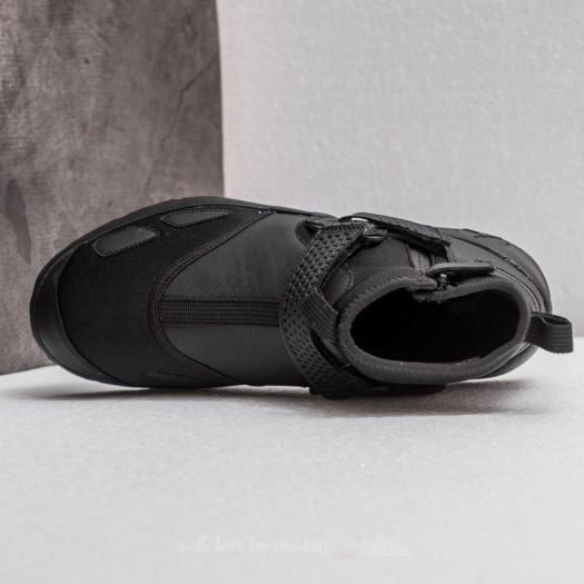 Jordan trunner boots 2025