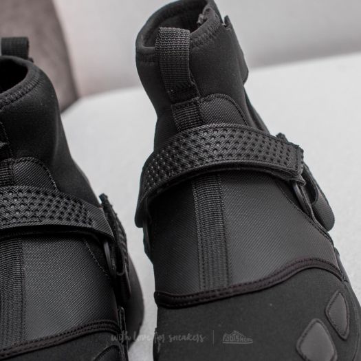 black jordan trunner
