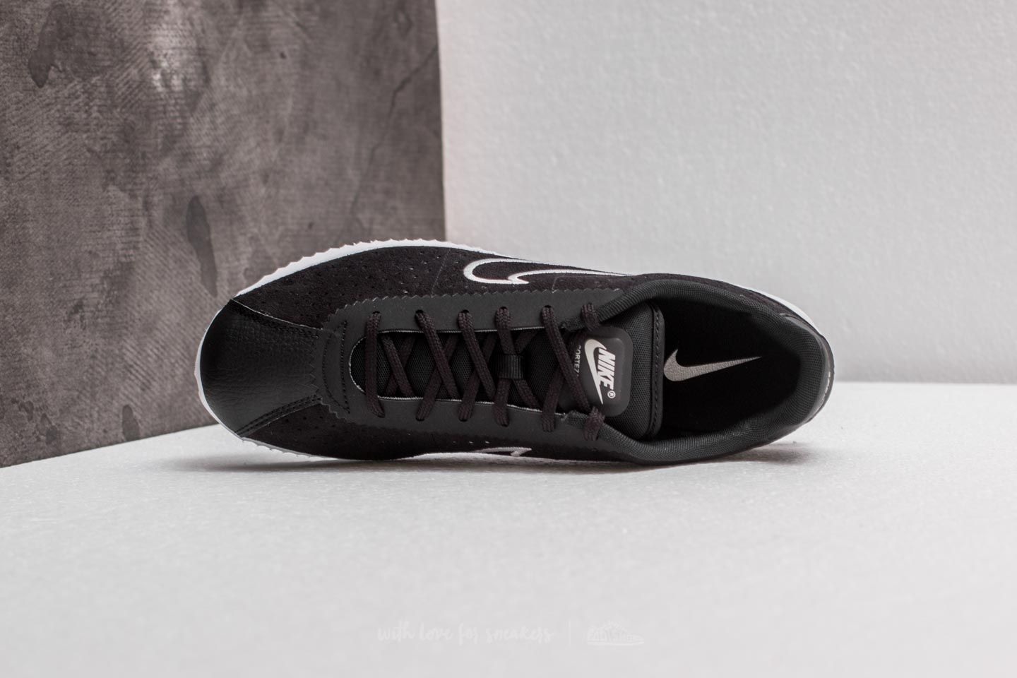 Men s shoes Nike Cortez Ultra Moire 2 Black White Dark Grey