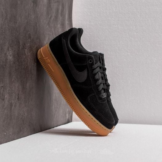 Women s shoes Nike Wmns Air Force 1 07 SE Black Black Gum Medium Brown Footshop