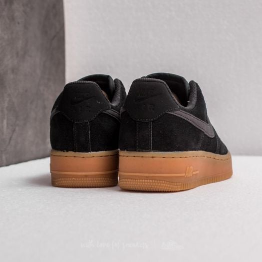 Nike air force 1 07 se black gum hot sale