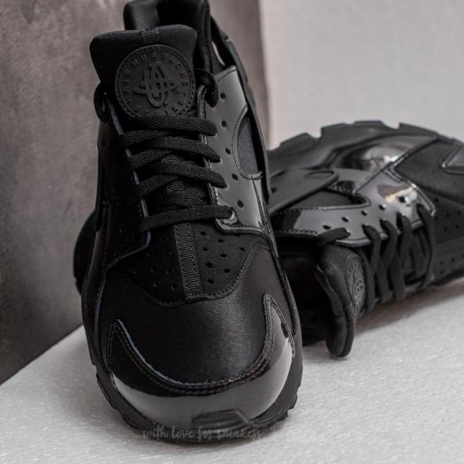 Women's shoes Nike Wmns Air Huarache Run Black/ Black-Black Footshop
