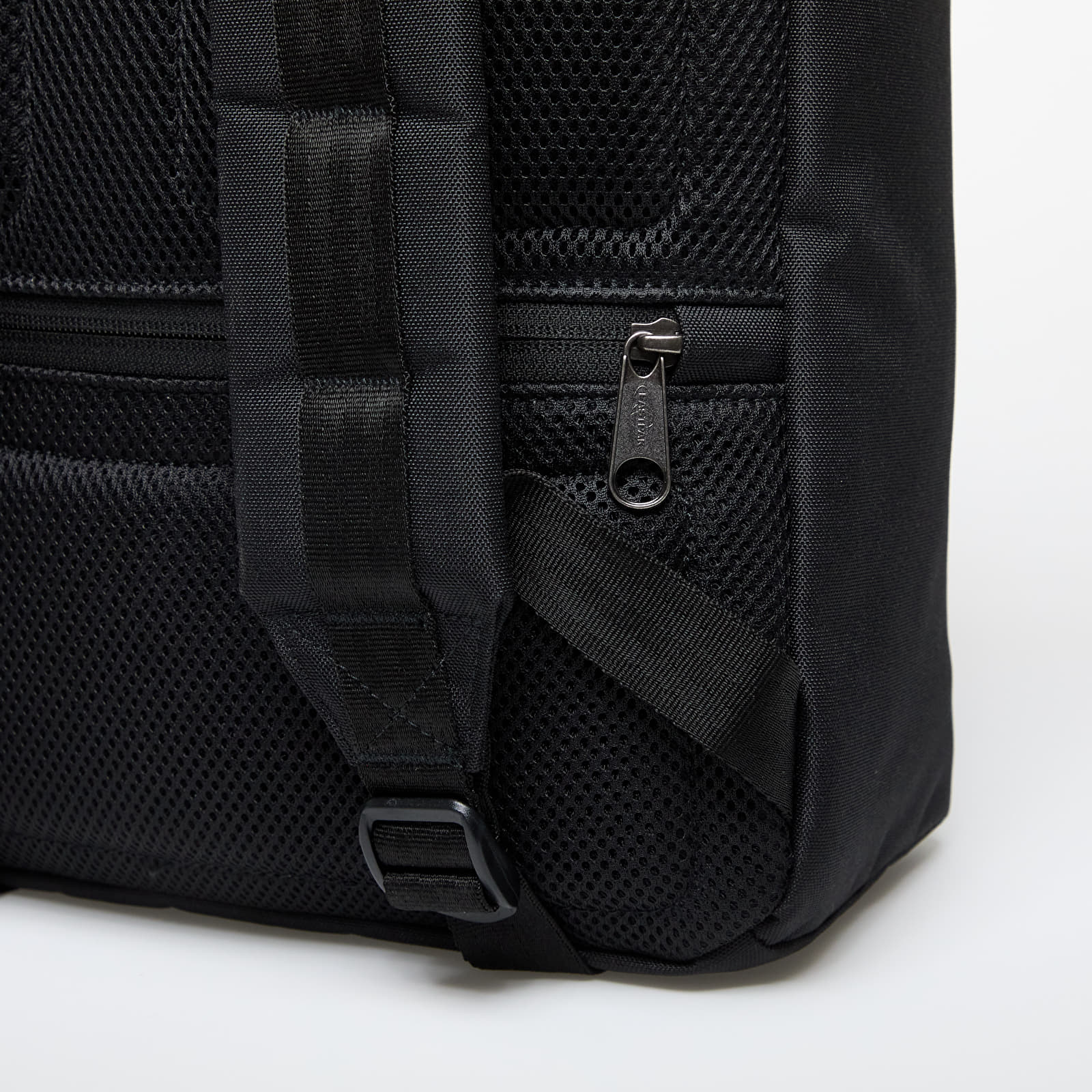 Hátizsákok Eastpak Up Roll Backpack Black