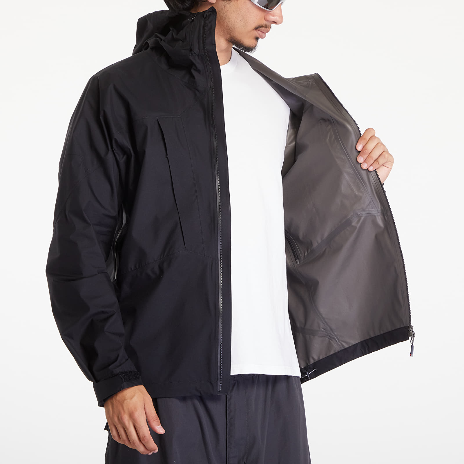 Větrovky Tilak Stinger Paclite Black