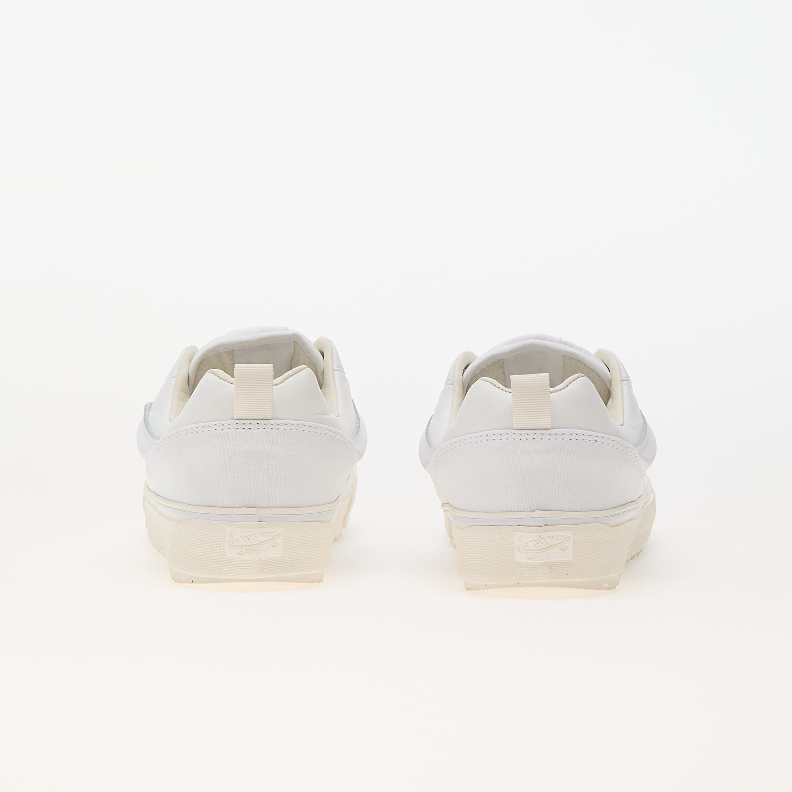Men's shoes Vans Knu Skool MTE-1 LX Mercer White