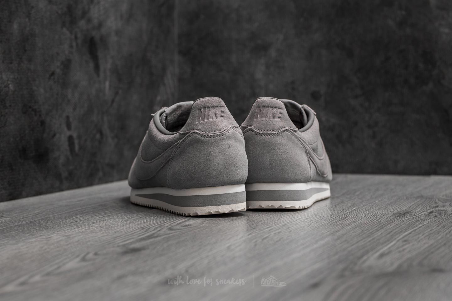 Herren Sneaker und Schuhe Nike Classic Cortez SE Dust/ Dust-Summit White