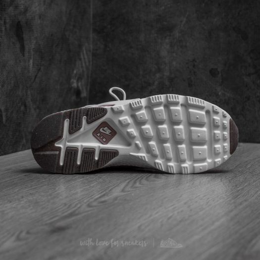 Air huarache run ultra in particle pink/light bone cheap