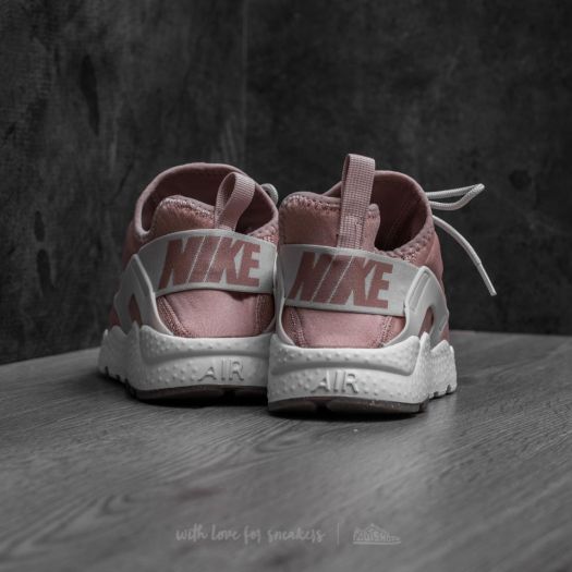 Women s shoes Nike W Air Huarache Run Ultra Particle Pink Light Bone Footshop