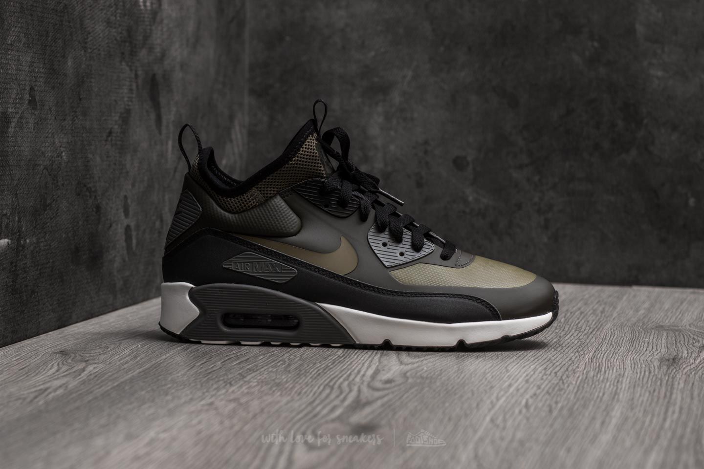 Men s shoes Nike Air Max 90 Ultra Mid Winter Sequoia Medium Olive Black Footshop