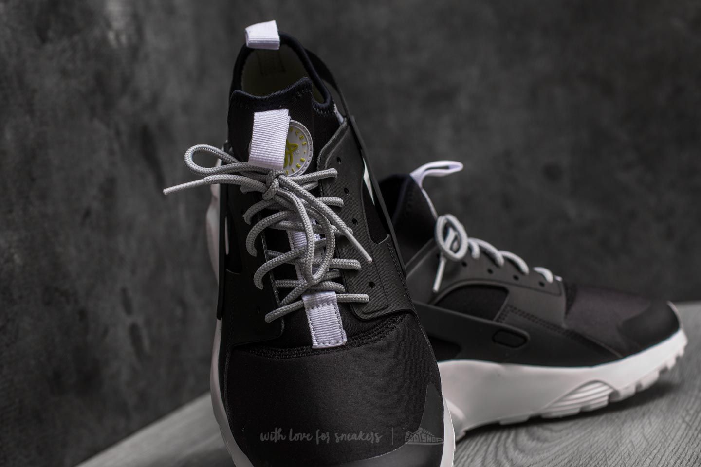 Men's shoes Nike Air Huarache Run Ultra Black/ White-Wolf Grey