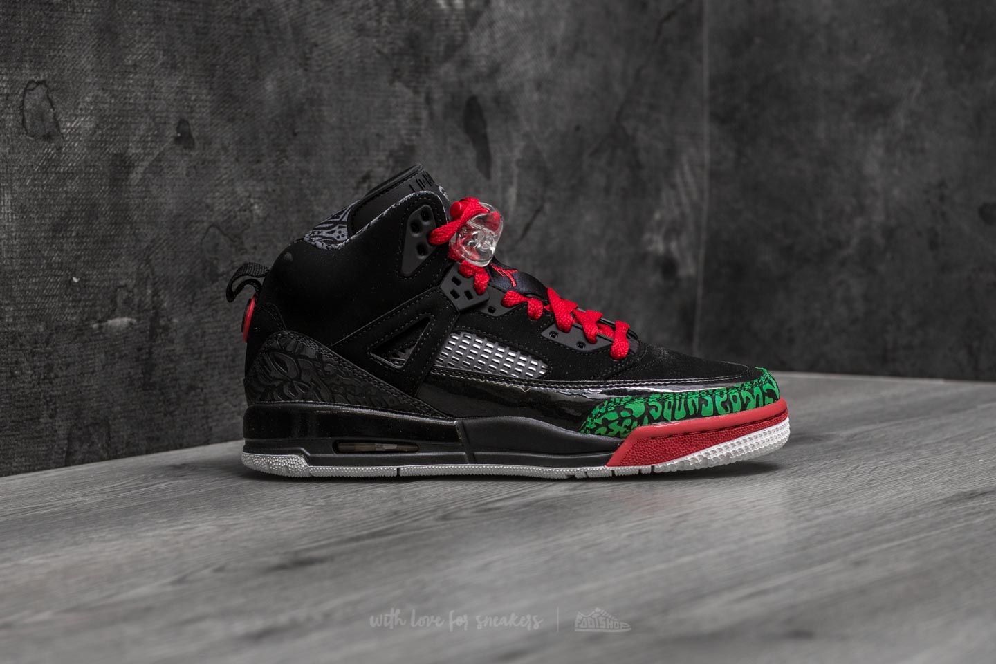 Nike air jordan spizike black red poison green shop
