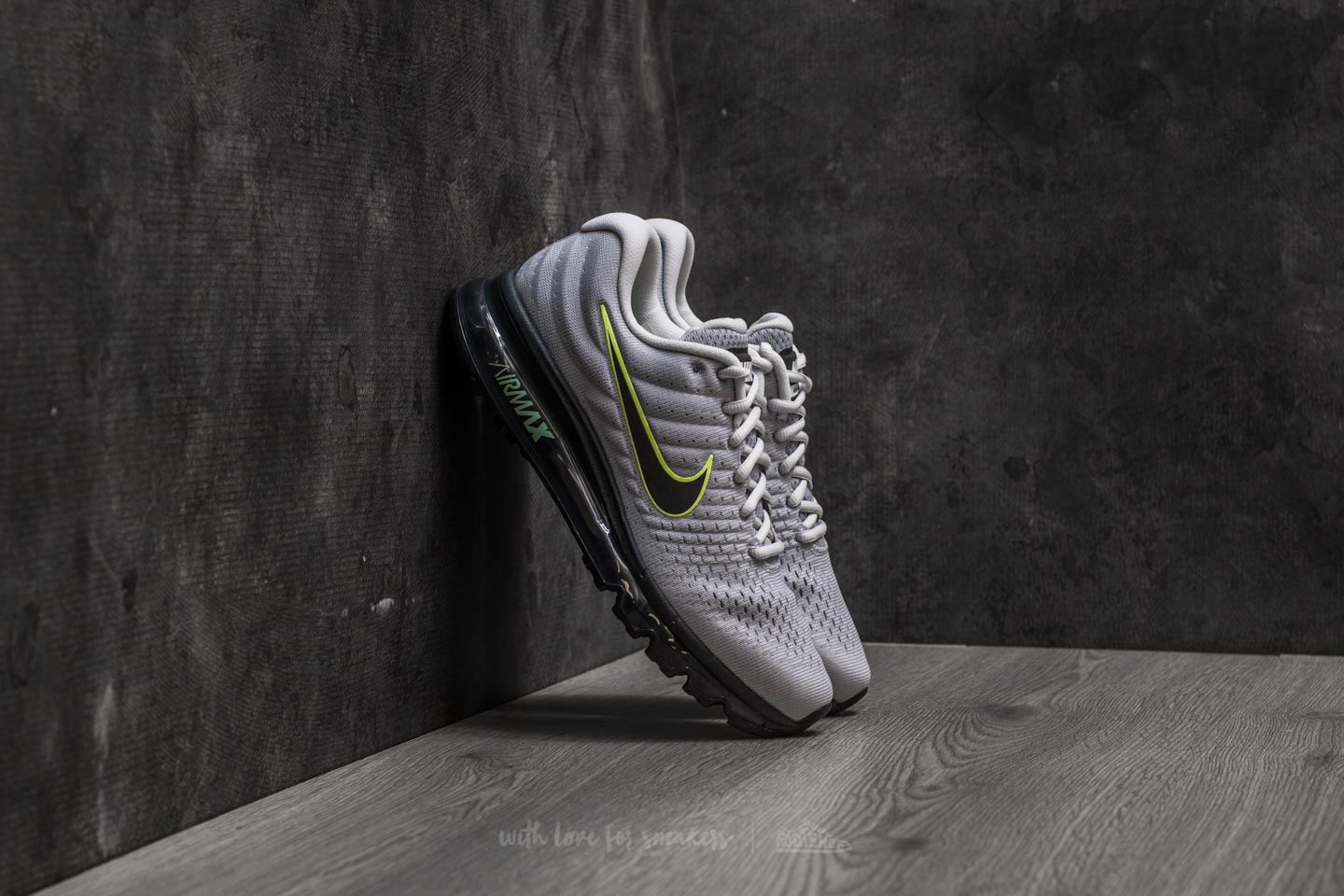 Nike Air Max 2017