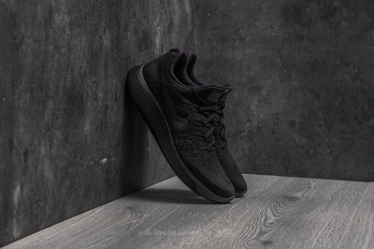 Lunarepic flyknit triple black discount