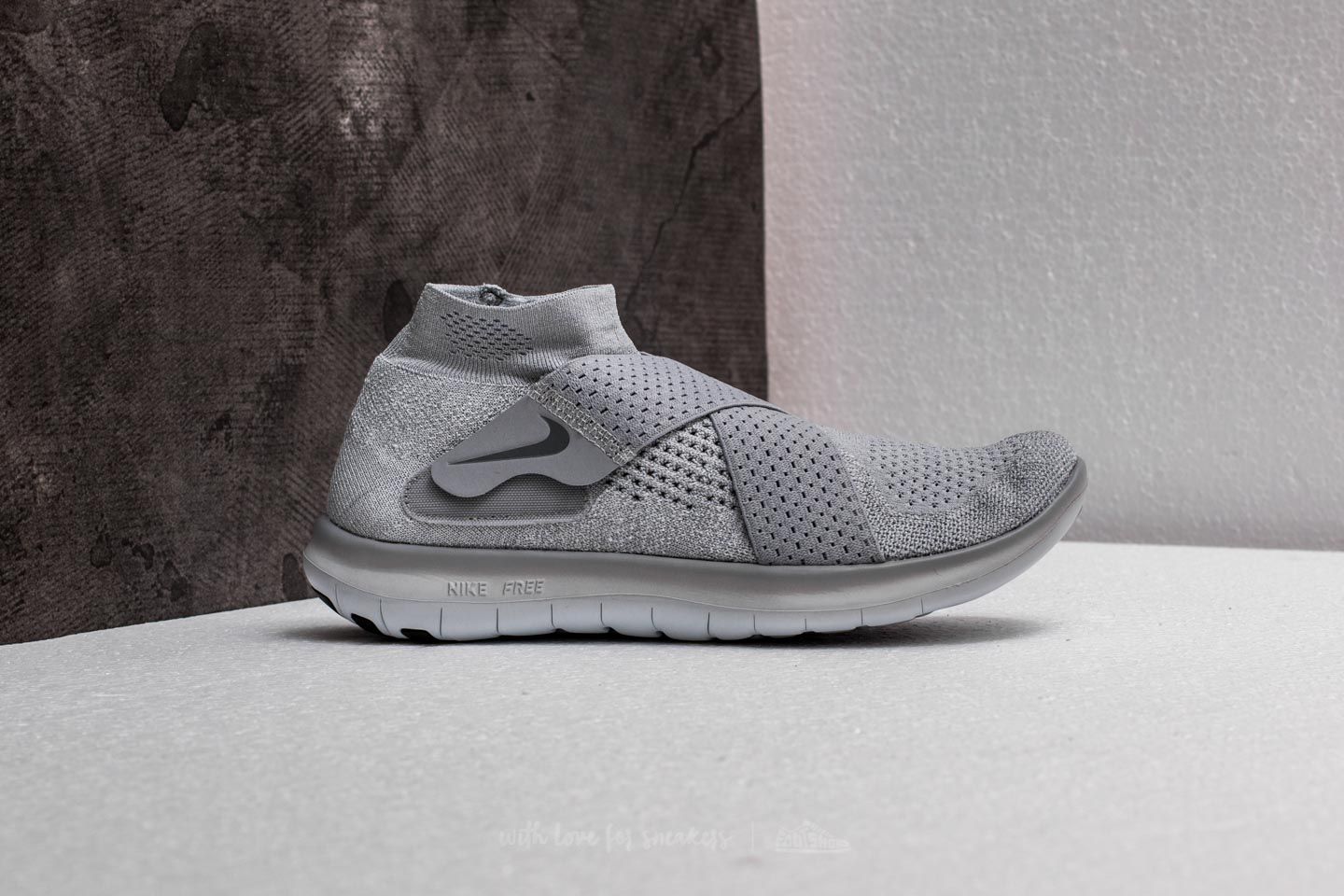 Nike free run motion flyknit 2017 on sale