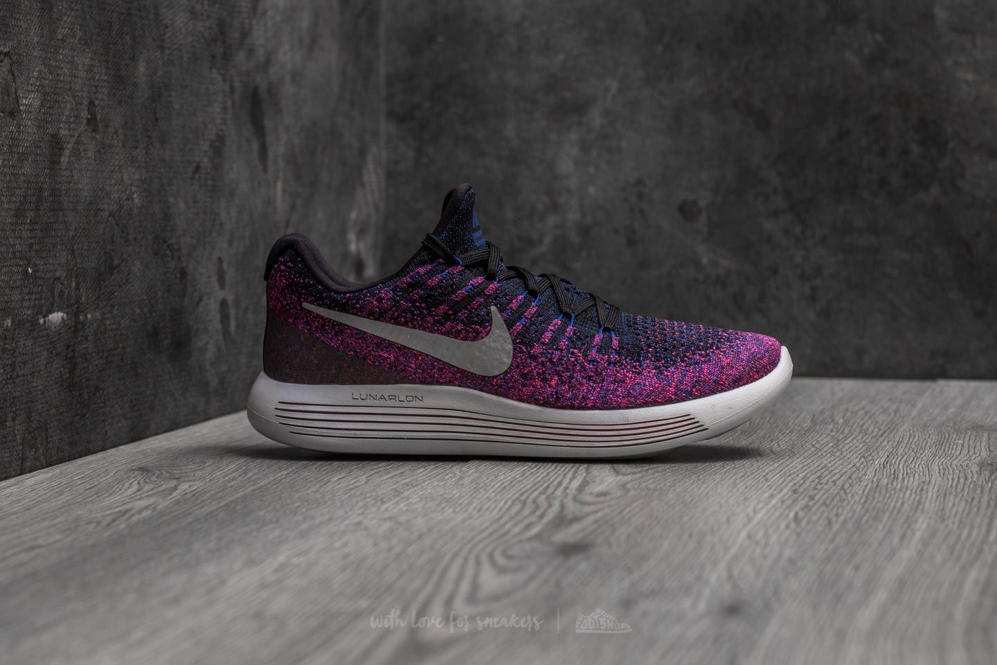 Men s shoes Nike Lunarepic Low Flyknit 2 Black Reflect Silver Footshop