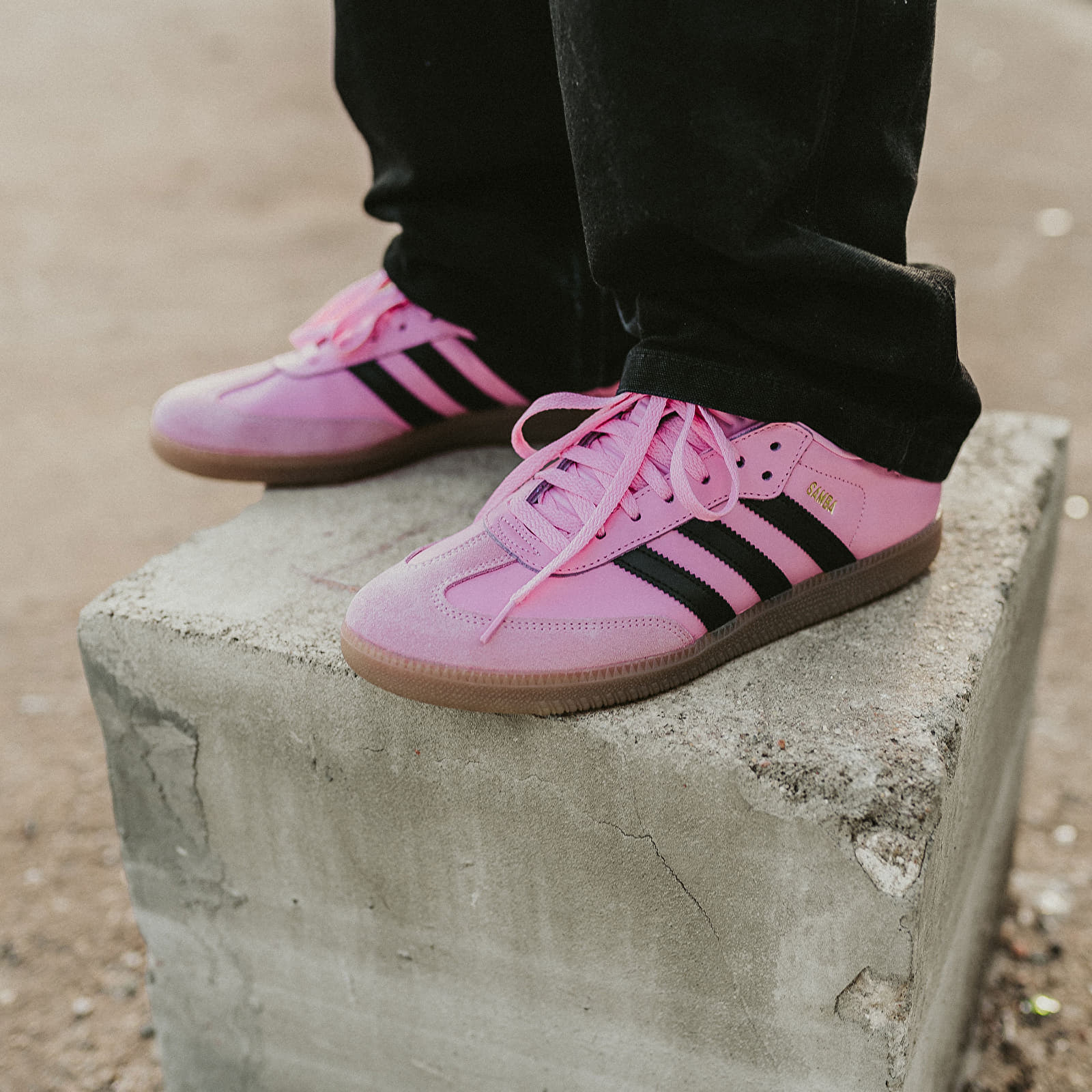 Men s shoes adidas x Messi Samba Miami Light Pink Core Black Gum4 Footshop