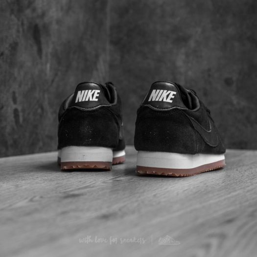 Women s shoes Nike Wmns Classic Cortez Suede Black Black Summit White Footshop