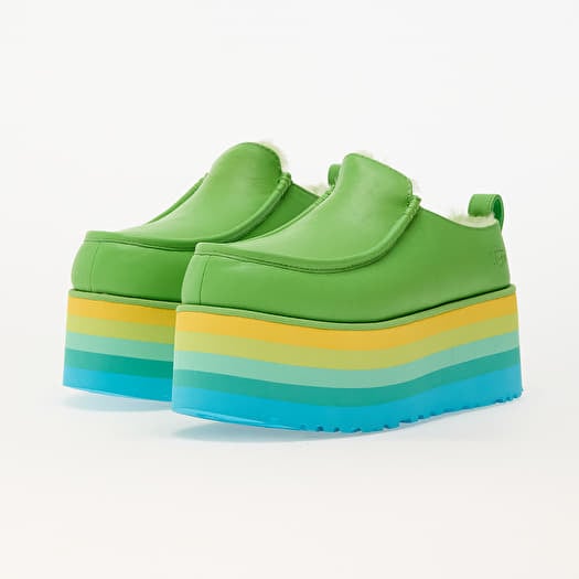 Green uggs women's shoes hotsell