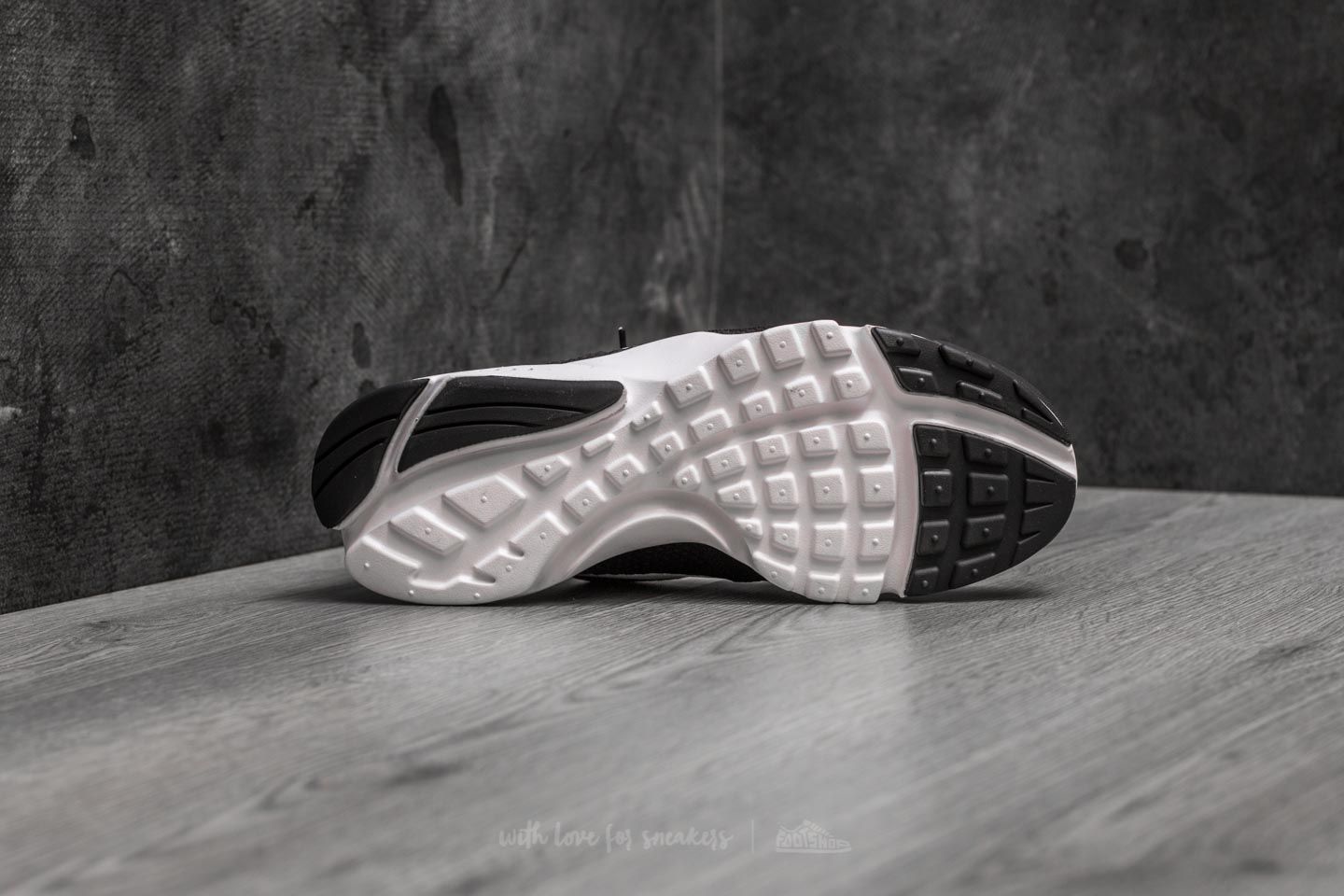Damen Sneaker und Schuhe Nike Wmns Presto Fly Black/ White-Black