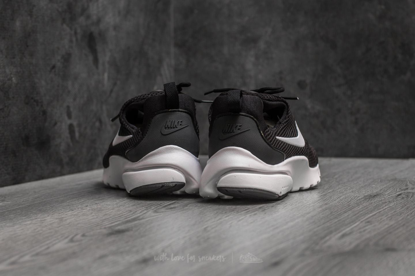 Damen Sneaker und Schuhe Nike Wmns Presto Fly Black/ White-Black
