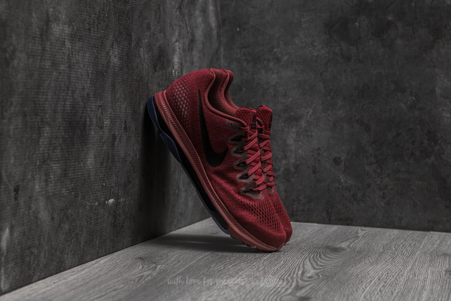 Nike zoom all out low dark team red hotsell