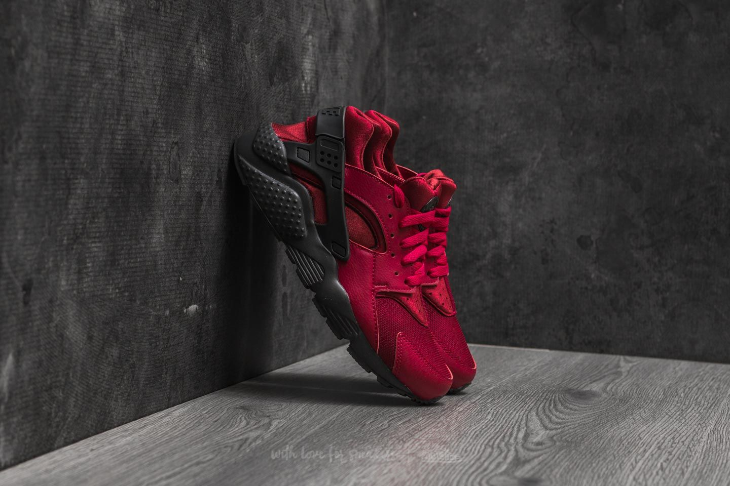 Női cipők Nike Huarache Run (GS) Noble Red/ Anthracite