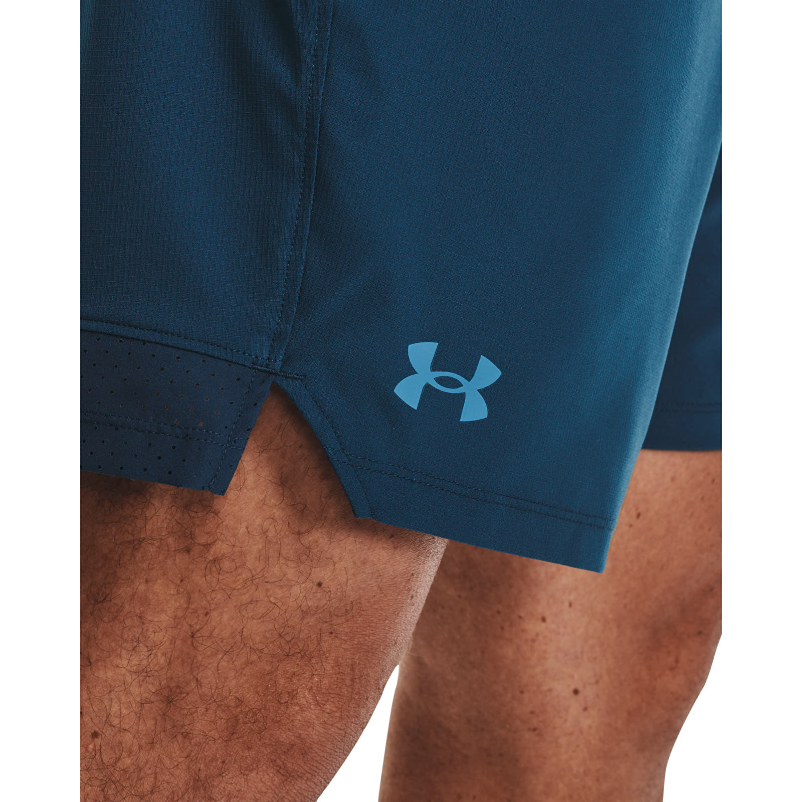 Pantaloni scurți pentru bărbați Under Armour Vanish Woven 6in Shorts Blue