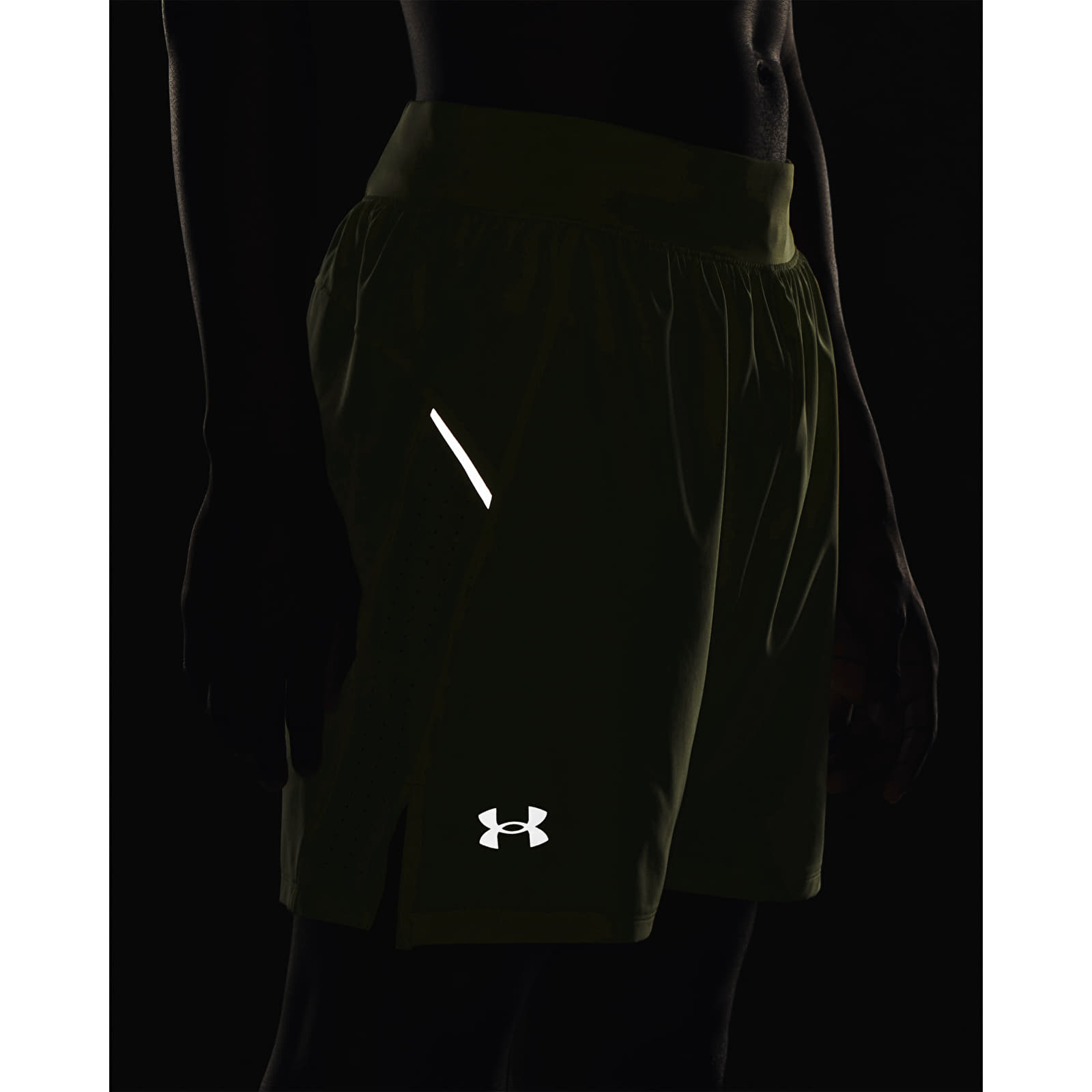 Férfi sortok Under Armour LAUNCH ELITE 7'' SHORT Yellow