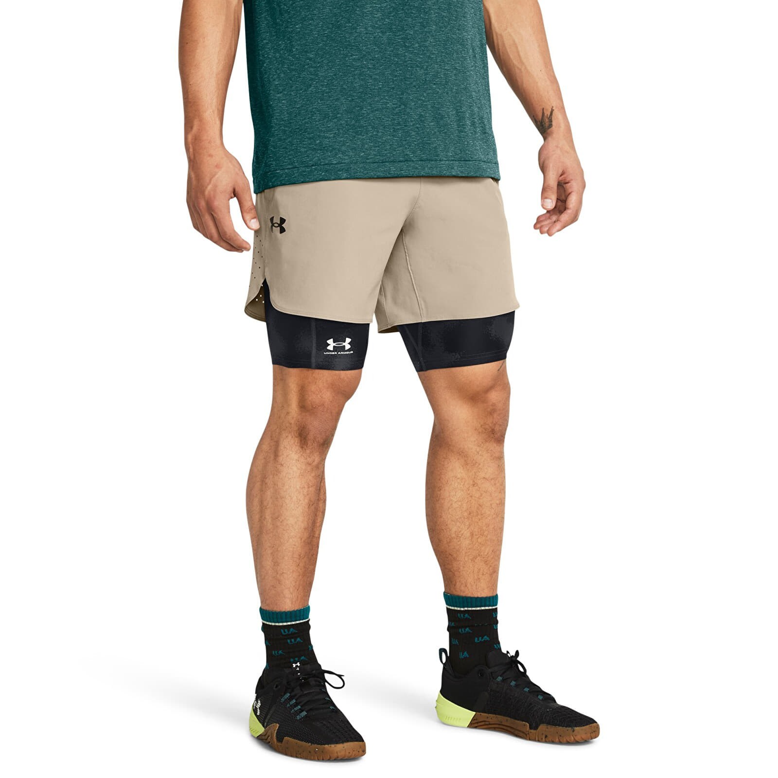 Pánské kraťasy Under Armour Peak Woven Shorts Brown