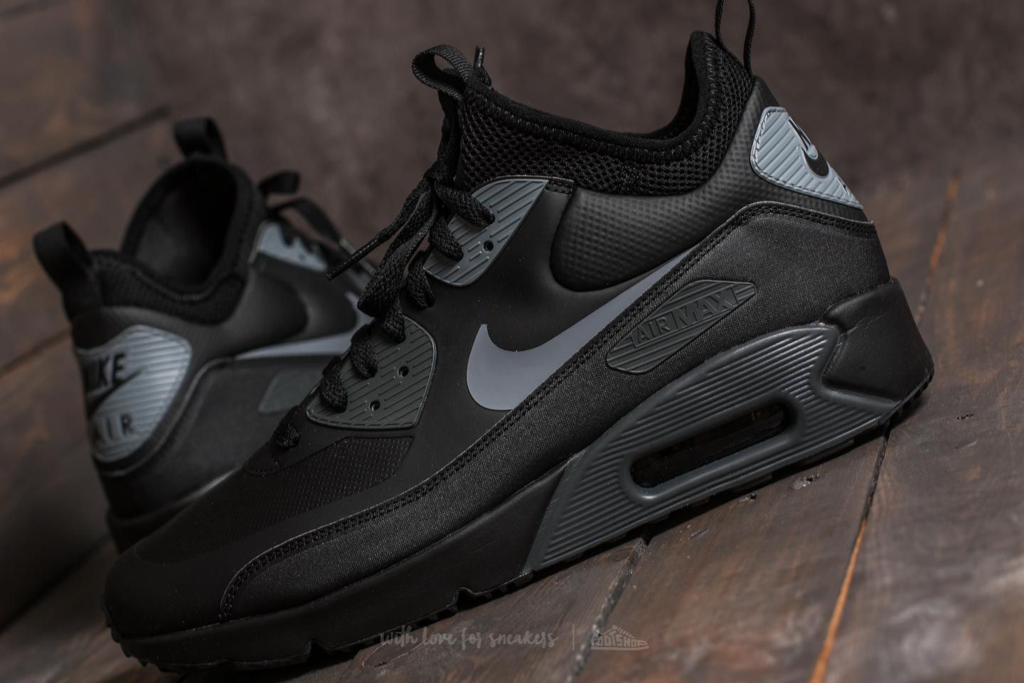 mønster Skynd dig kugle Men's shoes Nike Air Max 90 Ultra Mid Winter Black/ Cool Grey-Anthracite |  Footshop